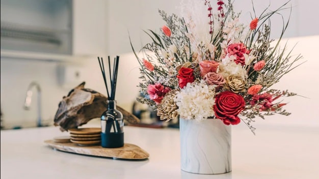 Advantages to Consider Online Florists over the Flower Shop